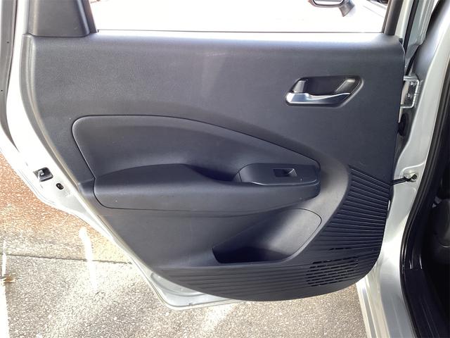 カープレシャスではご納車後もお客様に安心しておクルマにお乗り頂くため、【２か月又は２，０００ｋｍ】の保証をお付けしております！当社は保証金額をお支払い総額に含ませていただいております！