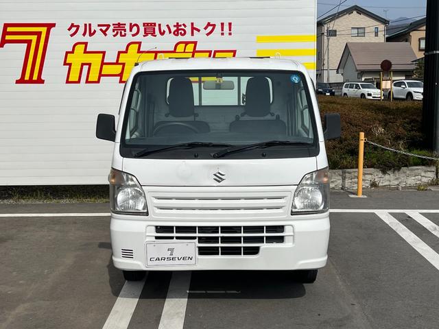 ＫＣエアコン・パワステ　４ＷＤ　エアコン　５速マニュアル　アルミホイール　夏冬タイヤ付　ＥＴＣ車載器　記録簿　運転席エアバッグ　荷台ゲートプロテクター　走行距離１３．０万キロ　車検整備付き　修復歴無し　ホワイト(10枚目)