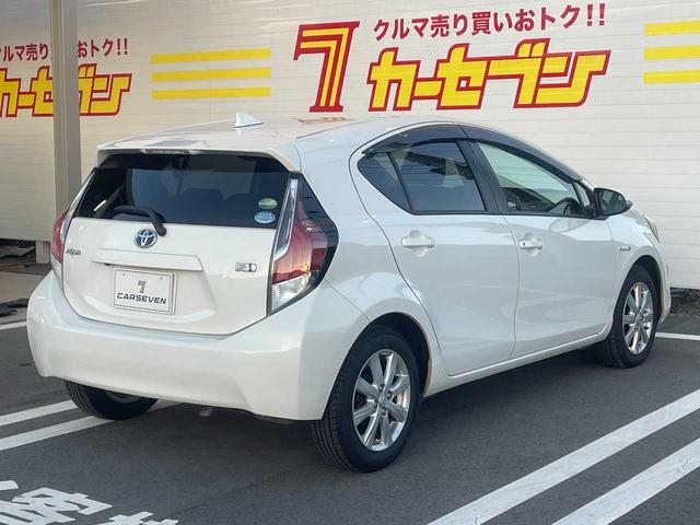 アクア Ｇ　衝突軽減装置　９インチナビ　フルセグＴＶ　バックカメラ　純正アルミホイール　クルーズコントロール　ＥＴＣ　前後ドライブレコーダー　オートライト　ＬＥＤヘッドライト　フォグライト　オートハイビーム（2枚目）