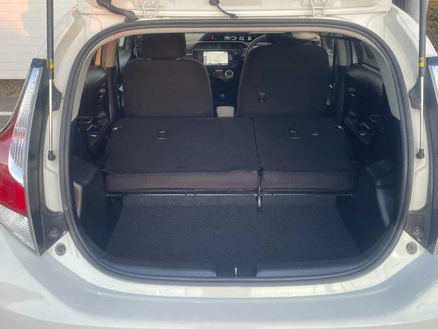 アクア Ｇ　衝突軽減装置　９インチナビ　フルセグＴＶ　バックカメラ　純正アルミホイール　クルーズコントロール　ＥＴＣ　前後ドライブレコーダー　オートライト　ＬＥＤヘッドライト　フォグライト　オートハイビーム（35枚目）