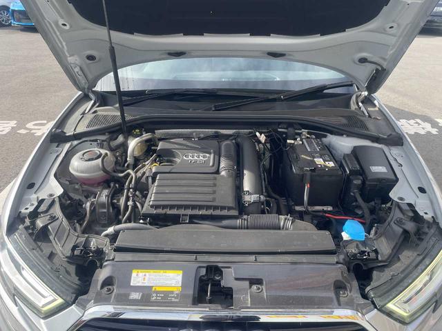 自動車保険も当社にお任せください。お客様のニーズに合わせた保証内容のご提案をいたします！