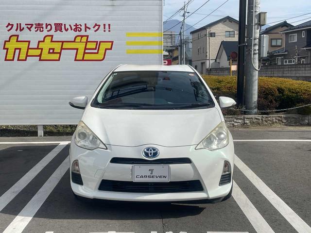 アクア Ｓ　純正ナビ　バックカメラ　ＴＶ　シートヒーター　ＥＴＣ　１５インチアルミホイール　オートライト　オートエアコン　プッシュスタート・スマートキー（26枚目）