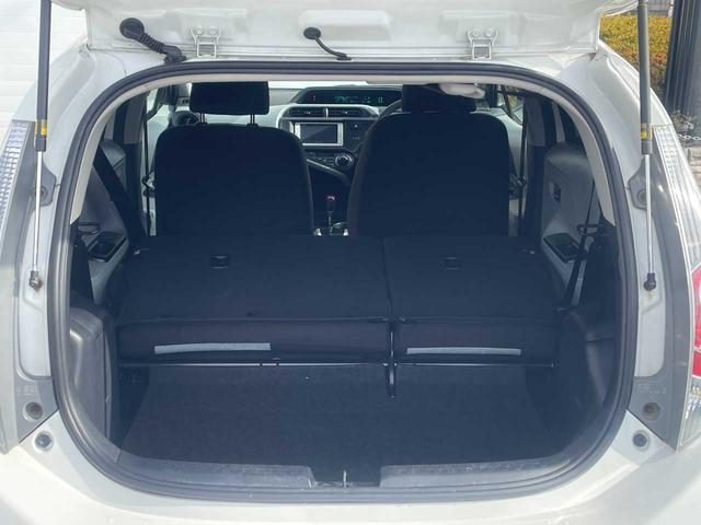 アクア Ｓ　純正ナビ　バックカメラ　ＴＶ　シートヒーター　ＥＴＣ　１５インチアルミホイール　オートライト　オートエアコン　プッシュスタート・スマートキー（32枚目）