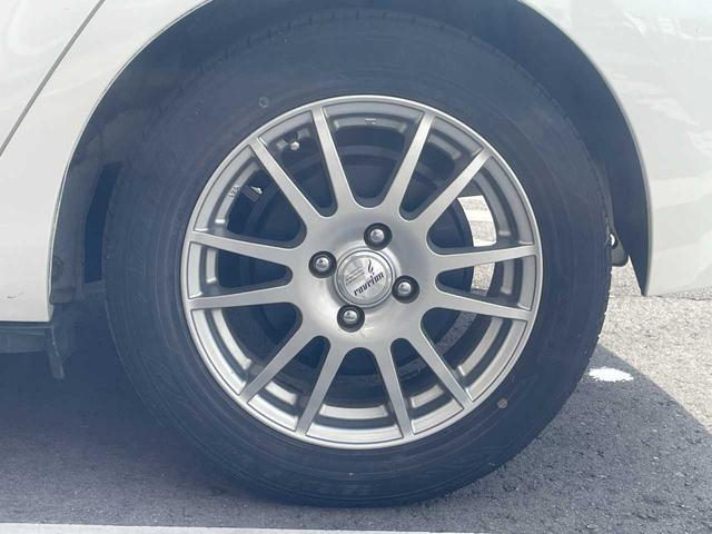 アクア Ｓ　純正ナビ　バックカメラ　ＴＶ　シートヒーター　ＥＴＣ　１５インチアルミホイール　オートライト　オートエアコン　プッシュスタート・スマートキー（36枚目）