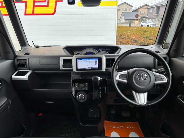 ピクシスメガ Ｇターボ　ＳＡＩＩＩ　ナビ　両側電動スライドドア　ＬＥＤヘッドライト・フォグライト　ドライブレコーダー　レザー調シートカバー　シートヒーター　スマートキー　純正１４インチアルミホイール　取扱説明書　保証書　オートエアコン（4枚目）