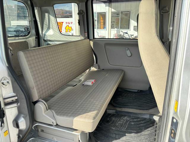 エブリイ ＰＡ　４ＷＤ　５ＭＴ　ＥＴＣ　社外アルミホイール　エアコン　ｃａｒｒｏｚｚｅｒｉａオーディオ　スペアキー（14枚目）
