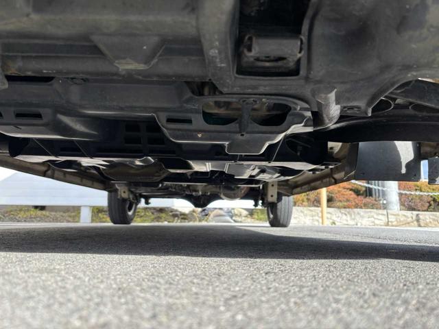 エブリイ ＰＡ　４ＷＤ　５ＭＴ　ＥＴＣ　社外アルミホイール　エアコン　ｃａｒｒｏｚｚｅｒｉａオーディオ　スペアキー（31枚目）