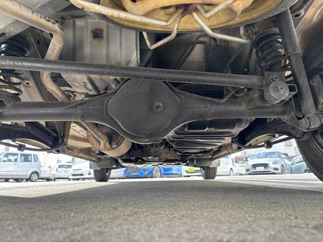 エブリイ ＰＡ　４ＷＤ　５ＭＴ　ＥＴＣ　社外アルミホイール　エアコン　ｃａｒｒｏｚｚｅｒｉａオーディオ　スペアキー（32枚目）