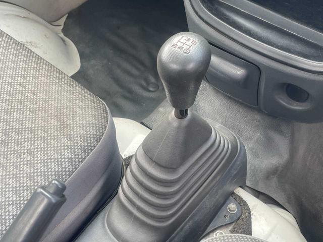 ハイゼットトラック エアコン・パワステ スペシャル 4WD エアコン 5速マニュアル 車検R8月7月まで(7枚目)