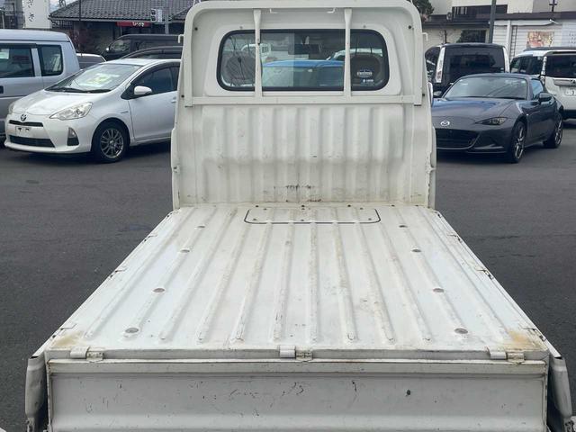ハイゼットトラック エアコン・パワステ スペシャル 4WD エアコン 5速マニュアル 車検R8月7月まで(28枚目)