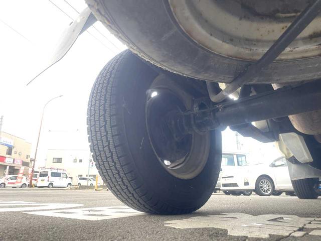 ハイゼットトラック エアコン・パワステ スペシャル 4WD エアコン 5速マニュアル 車検R8月7月まで(39枚目)