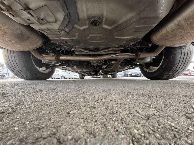 ティアナ ２５０ＸＬ　ＦＯＵＲ　プレミアムセレクション　４ＷＤ　車庫保管　純正ナビ　　ＴＶ　バックカメラ　運転席・助手席パワーシート　キーレス　スペアキー　純正アルミホイール　シートメモリー　Ｂｌｕｅｔｏｏｔｈ　保証書　取扱説明書　　オートライト　ＨＩＤ（47枚目）