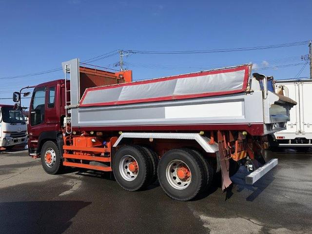 いすゞ ギガ 土砂ダンプ 新明和 自動シート 可動式リアバンパー付 7速 380馬力 5090 2200 540 957 0万円 平成28年 16年 新潟県 中古車 価格 Com いすゞ ギガ 土砂ダンプ 新明和 自動シート 可動式リアバンパー付 7速 380馬力 5090 2200 540 957 0万円 平成28年 16年 新潟県 中古車 価格 Com