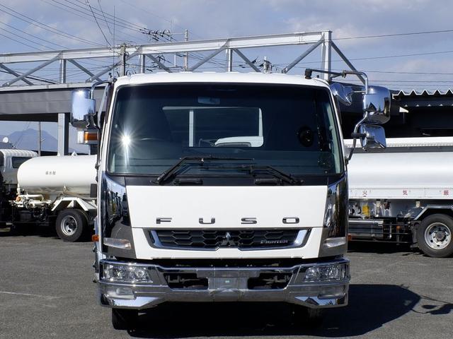 ファイター 　問合番号５０９２　群馬在庫　増トン　８４００ｋｇ　ＪＲコンテナ１個積み　イソノボデー　緊締装置１対　６速　２４０馬力　長４０５０　幅２４９０（14枚目）