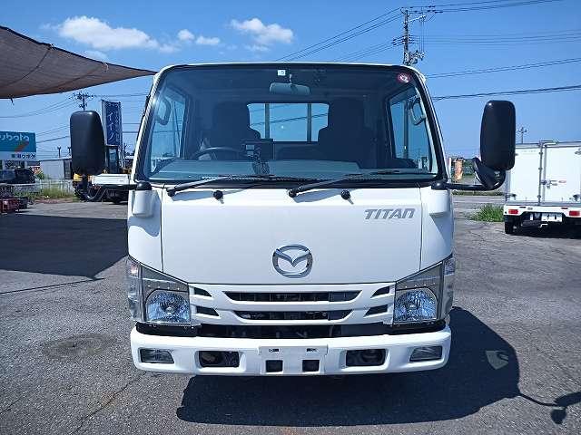 タイタントラック 　パートタイム４ＷＤ　木平　長３１１０　幅１６００　高３８０　オートマ　１５０馬力（7枚目）