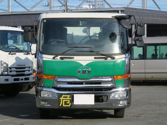 コンドル 　タンクローリー　新明和　３室　５ＫＬ　ポンプ付　流量計トキコ　ホースリール油圧チェーン式　ホース２９．５ｍ　ノズル２２φ　３方配管　左右立ち上がり配管　タンク書類有り　６速　２１５馬力（33枚目）