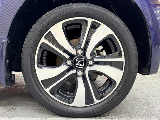 Ｎ－ＯＮＥ プレミアム　ツアラー・Ｌパッケージ　ターボ　純正ディスプレイオーディオ　Ｂカメ　クルコン（19枚目）