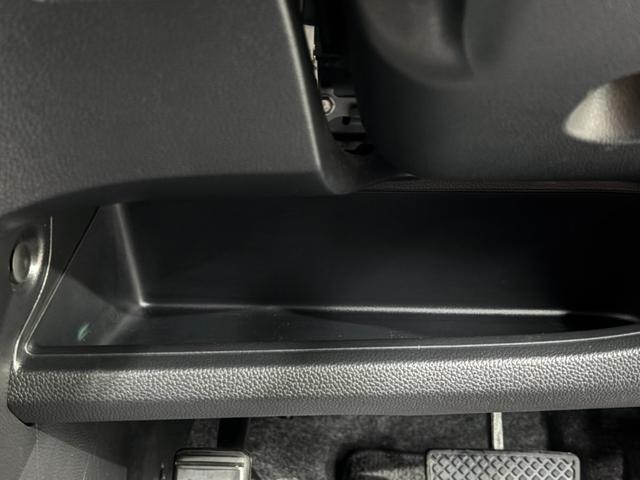 Ｎ－ＯＮＥ プレミアム　ツアラー・Ｌパッケージ　ターボ　純正ディスプレイオーディオ　Ｂカメ　クルコン（36枚目）