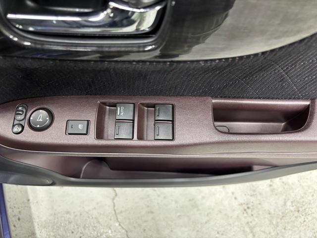 Ｎ－ＯＮＥ プレミアム　ツアラー・Ｌパッケージ　ターボ　純正ディスプレイオーディオ　Ｂカメ　クルコン（62枚目）