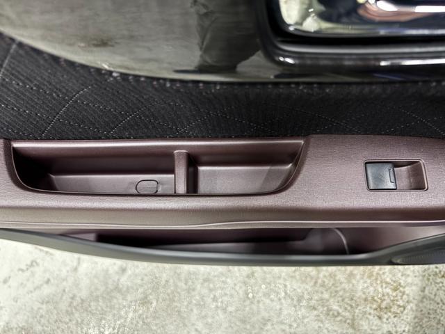 Ｎ－ＯＮＥ プレミアム　ツアラー・Ｌパッケージ　ターボ　純正ディスプレイオーディオ　Ｂカメ　クルコン（74枚目）