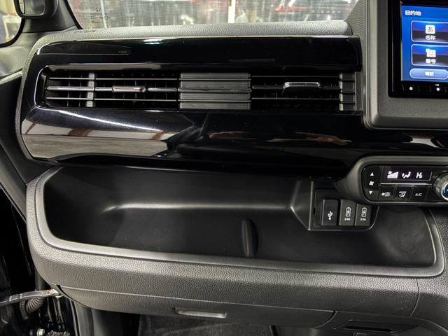 Ｎ－ＢＯＸカスタム Ｌターボ　Ｂｌｕｅｔｏｏｔｈナビ　Ｂカメ　シートヒータ　両側Ｐスラ（49枚目）