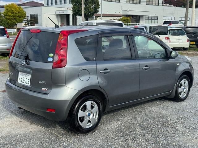 ノート １５Ｘ　ＦＯＵＲ　４ＷＤ　スマートキー　ナビ　テレビ　ＥＴＣ　アルミホイール（7枚目）