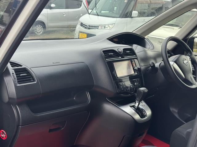 セレナ 20X S-ハイブリッドアドバンスドセーフティパック スマートキー プッシュスタート ナビ テレビ バックカメラ ETC パワースライドドア CVT アルミホイール(53枚目)