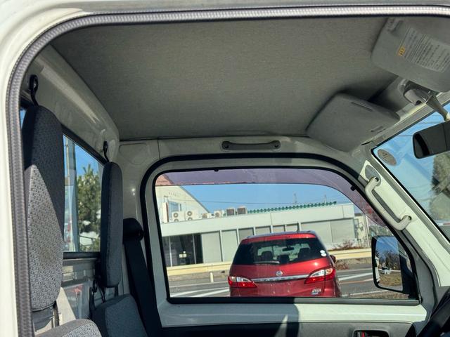 ＮＴ１００クリッパートラック ＤＸ　４ＷＤ　キーレス　エアコン　パワステアリング　５ＭＴ（13枚目）