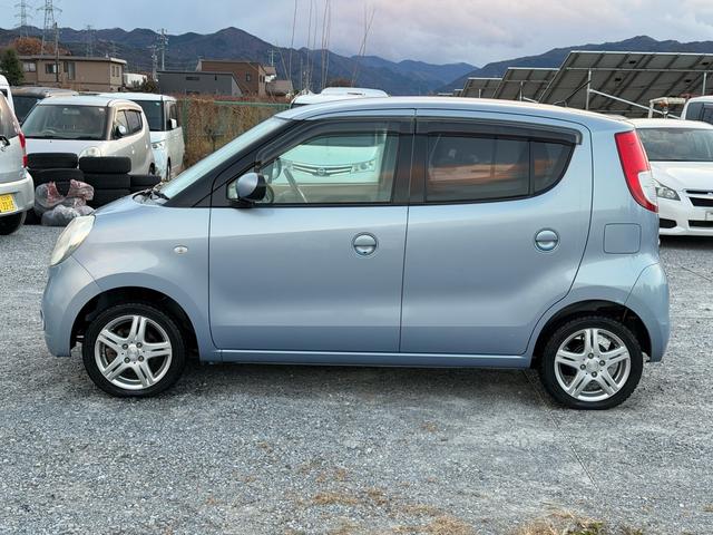 モコ Ｇ　ＦＯＵＲ　４ＷＤ　ターボ　スマートキー　ＣＤ　シートヒーター　アルミホイール（4枚目）