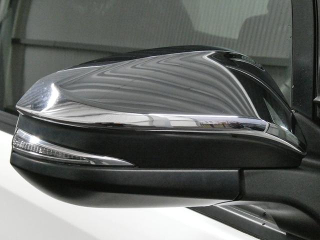 ヴォクシー ＺＳ　煌　関東仕入　自社保証　４ＷＤ　９インチナビ　フルセグ　Ｂｌｕｅｔｏｏｔｈ　オートエアコン　フォグ　プッシュスタート　アイドリング　両側パワスラ　ＥＴＣ　純正アルミ　ＬＥＤ　スマートキー　バックカメラ（15枚目）