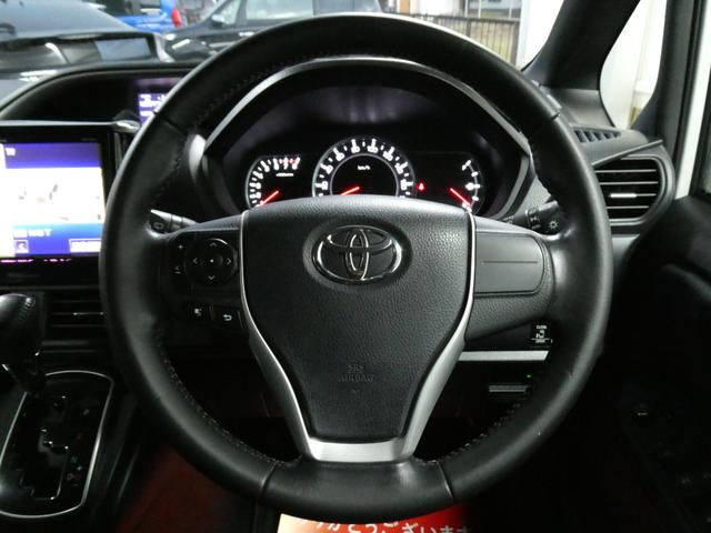 ヴォクシー ＺＳ　煌　関東仕入　自社保証　４ＷＤ　９インチナビ　フルセグ　Ｂｌｕｅｔｏｏｔｈ　オートエアコン　フォグ　プッシュスタート　アイドリング　両側パワスラ　ＥＴＣ　純正アルミ　ＬＥＤ　スマートキー　バックカメラ（39枚目）