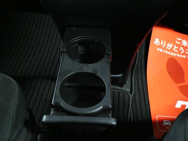 ヴォクシー ＺＳ　煌　関東仕入　自社保証　４ＷＤ　９インチナビ　フルセグ　Ｂｌｕｅｔｏｏｔｈ　オートエアコン　フォグ　プッシュスタート　アイドリング　両側パワスラ　ＥＴＣ　純正アルミ　ＬＥＤ　スマートキー　バックカメラ（53枚目）