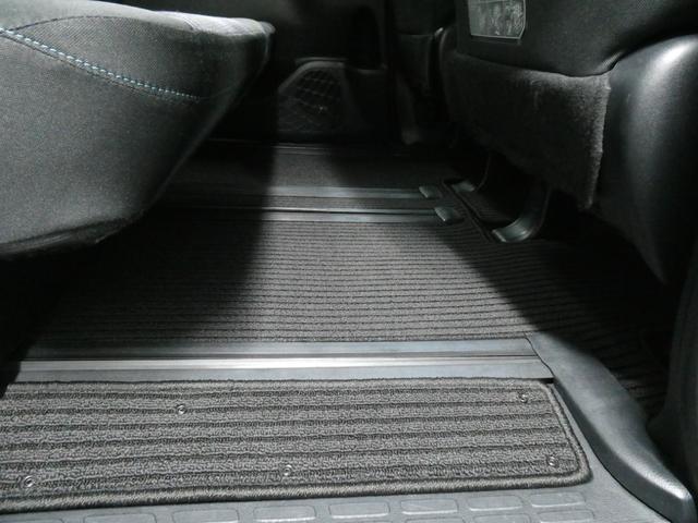 ヴォクシー ＺＳ　煌　関東仕入　自社保証　４ＷＤ　９インチナビ　フルセグ　Ｂｌｕｅｔｏｏｔｈ　オートエアコン　フォグ　プッシュスタート　アイドリング　両側パワスラ　ＥＴＣ　純正アルミ　ＬＥＤ　スマートキー　バックカメラ（69枚目）