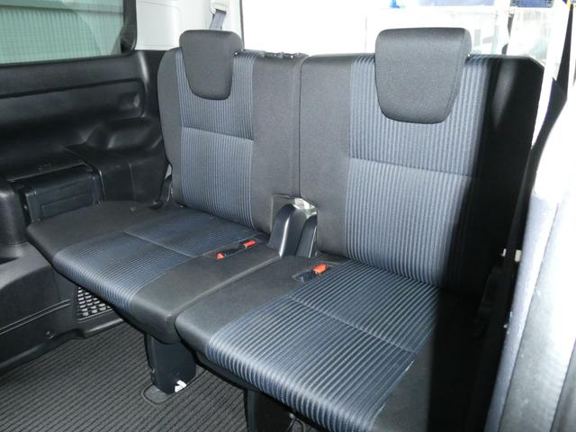 ヴォクシー ＺＳ　煌　関東仕入　自社保証　４ＷＤ　９インチナビ　フルセグ　Ｂｌｕｅｔｏｏｔｈ　オートエアコン　フォグ　プッシュスタート　アイドリング　両側パワスラ　ＥＴＣ　純正アルミ　ＬＥＤ　スマートキー　バックカメラ（75枚目）