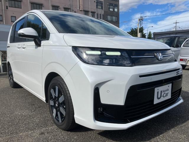 フリード ｅ：ＨＥＶエアー　ＥＸ　弊社試乗車　マルチビューカメラ　ホンダセンシング　ソナー　オートマチックハイビーム　横滑り防止装置　クルーズコントロール　ＥＴＣ２．０　サイドカーテンエアバック　リアクーラー　ＬＥＤランプ（3枚目）