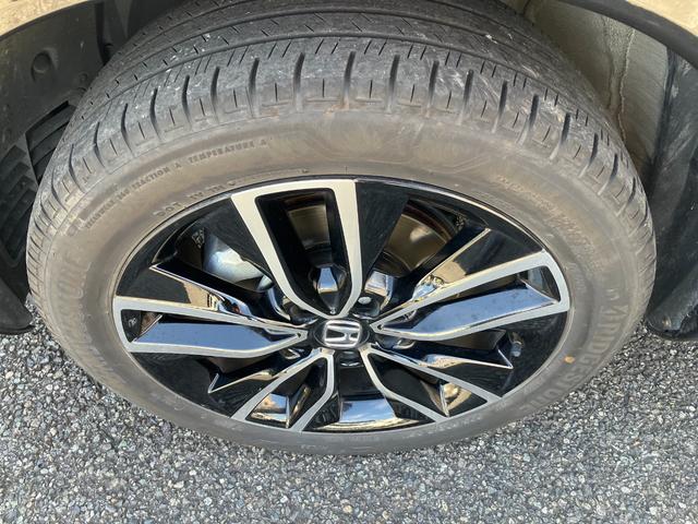 ヴェゼル e:HEV Z 衝突回避支援ブレーキ機能 スマキ Pトランク フルオートエアコン オートLED エアバッグ 両席エアバック パワーウィンドウ LEDランプ ソナー クルーズC キーレスエントリー シートヒータ(24枚目)