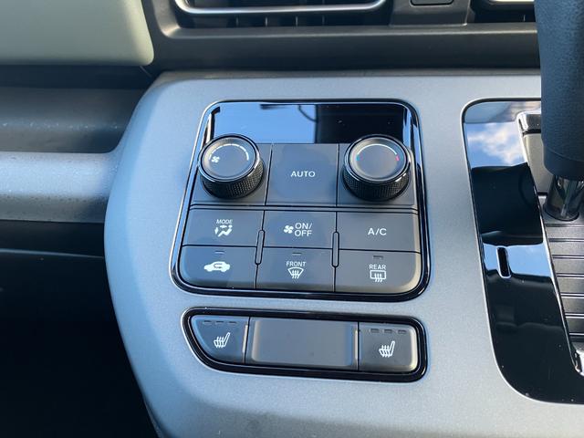 �t���I�[�g�G�A�R������������Ă��܂��B���D�݂̉��x�ݒ�����邾���ŃG�A�R���̕��ʂ⃂�[�h�̐؂�ւ��������ŃR���g���[�����Ă���܂��B���[�U�[�̑��삪���Ȃ��R��s�ɂ��Ȃ���܂��B