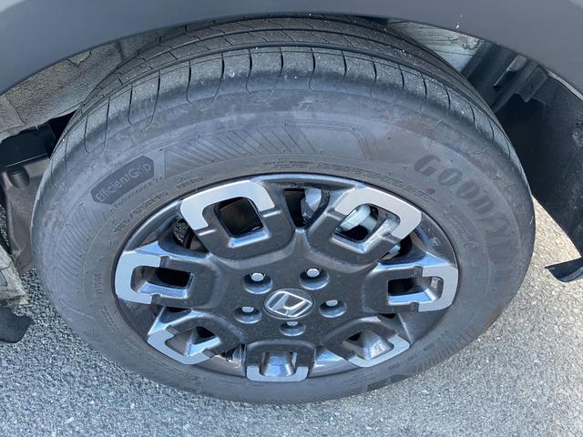 �N���X�^�[��p�����A���~�z�C�[���ł��B�������������̂ŁA�ԑS�̂̃C���[�W���A�b�v���܂��I