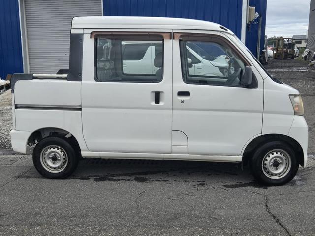 ハイゼットバン デッキバン　５ＭＴ　２年車検（13枚目）