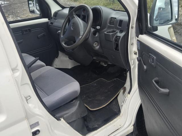 ハイゼットバン デッキバン　５ＭＴ　２年車検（16枚目）