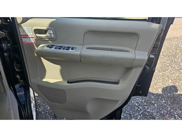 エブリイワゴン ＰＺターボスペシャル　ハイルーフ　４ＷＤ　キーレスエントリー　盗難防止システム　衝突安全ボディ　フルフラット　シートヒーター　エアコン　パワステ　パワーウィンドウ　エアバッグ　ＡＢＳ（5枚目）