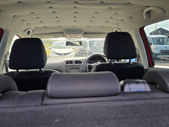 ポロ クロスポロ　車検８年９月　ナビ　テレビ　バックカメラ　記録簿（6枚目）