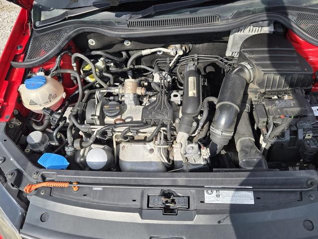 ポロ クロスポロ　車検８年９月　ナビ　テレビ　バックカメラ　記録簿（27枚目）