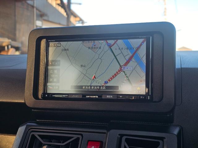 タフト X キーフリーシステム LEDヘッドライト スマートアシスト コーナーセンサー ブレーキサポート ガラスルーフ アイドリングストップ(6枚目)