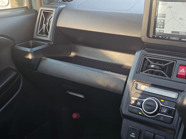 タフト X キーフリーシステム LEDヘッドライト スマートアシスト コーナーセンサー ブレーキサポート ガラスルーフ アイドリングストップ(18枚目)