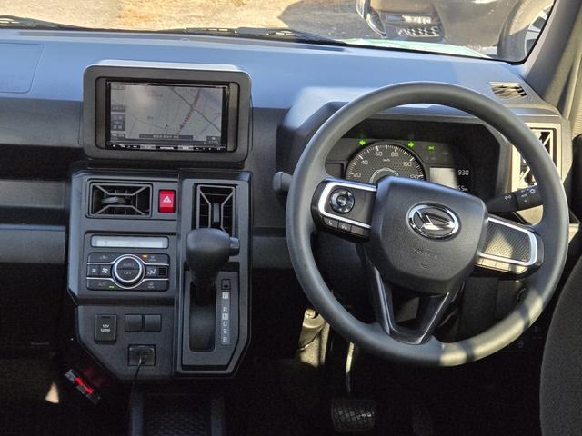 タフト X キーフリーシステム LEDヘッドライト スマートアシスト コーナーセンサー ブレーキサポート ガラスルーフ アイドリングストップ(26枚目)