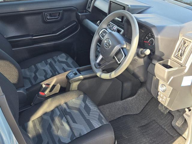 タフト X キーフリーシステム LEDヘッドライト スマートアシスト コーナーセンサー ブレーキサポート ガラスルーフ アイドリングストップ(29枚目)