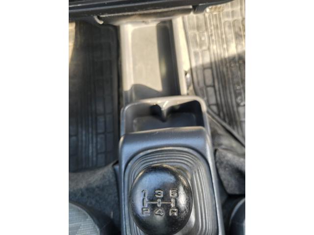 キャリイトラック ダンプ エアコン パワステ ダンプ 四駆切り替え(13枚目)