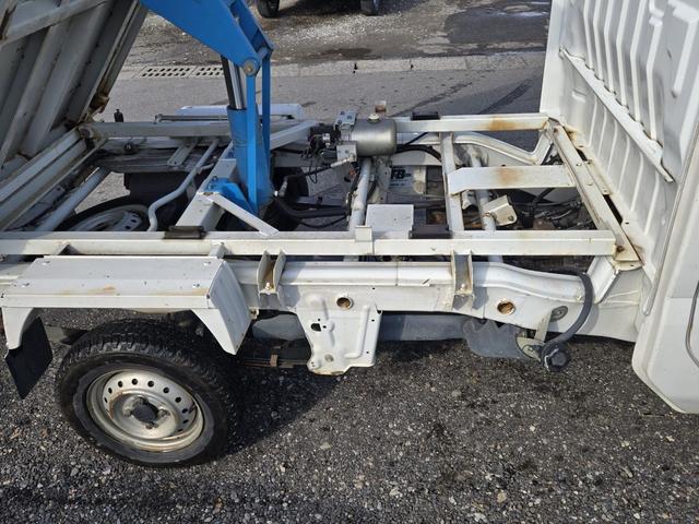 キャリイトラック ダンプ エアコン パワステ ダンプ 四駆切り替え(17枚目)