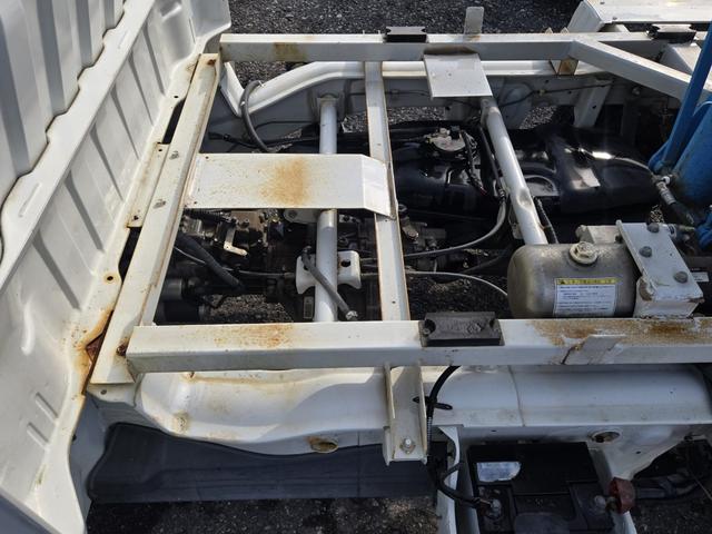 キャリイトラック ダンプ エアコン パワステ ダンプ 四駆切り替え(26枚目)